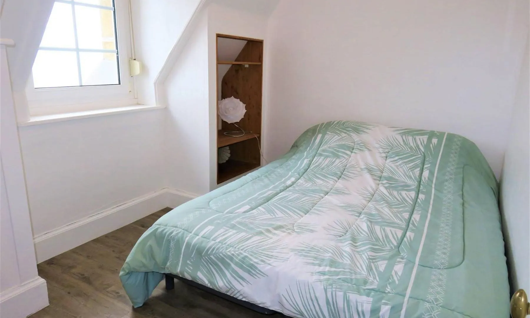 Appartement rénovée SUPERBE VUE MER au 2ème étage du Château de Trestraou - Réf 864 Perros-Guirec